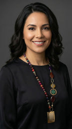 Collar Multicolor con Dije Rectangular Dorado