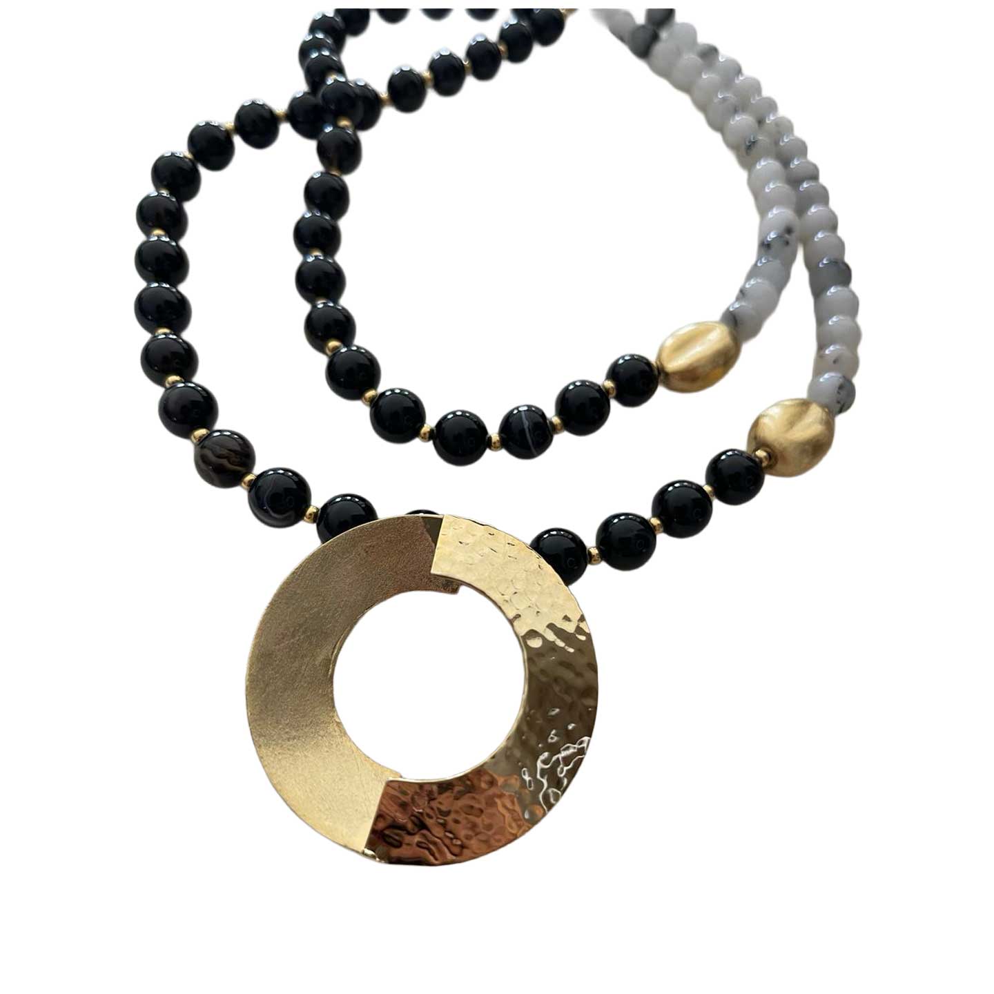 Collar Perlas Cremosas